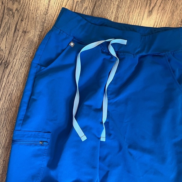 Figs Technical Collection Womens Jogger Scrub Pants Size Blue Pockets EUC - Picture 2 of 2